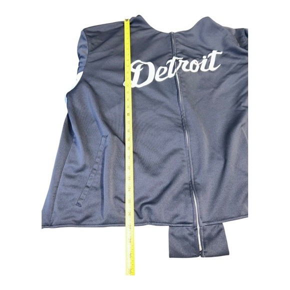 Stitches Athletic Gear Detroit Tigers XXL Men’s Navy Blue and White Jacket - Picture 8 of 12
